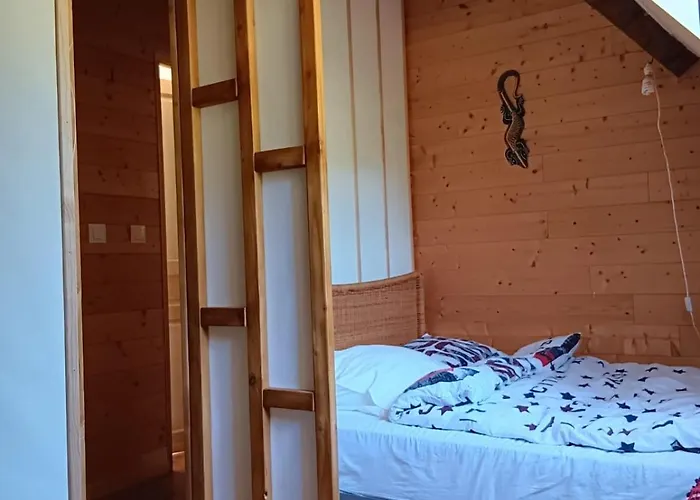 Penstone Grange Campan